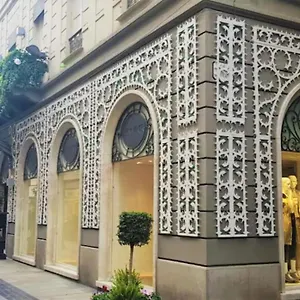 https://narciso-centralissimo.hotelitalianriviera.com