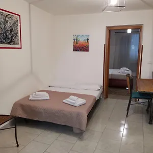 https://colonna-house-casa-tra-la-zisa-e-la-cattedrale.sicilyhotelsitaly.net