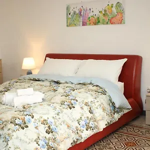 https://colonna-house-casa-tra-la-zisa-e-la-cattedrale.sicilyhotelsitaly.net