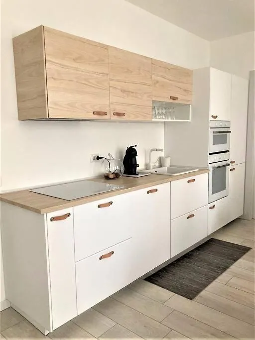 Zurigo 3 Lovely Apartment Milan 0*,  Italy