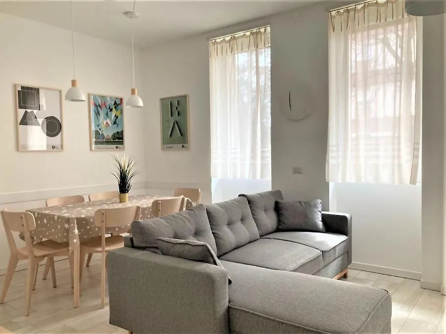 Zurigo 3 Lovely Apartment Milan Italy